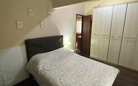 Casa agradável com lareira